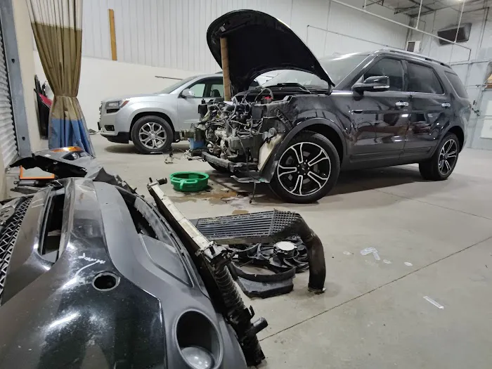 Southpoint Auto Body 9