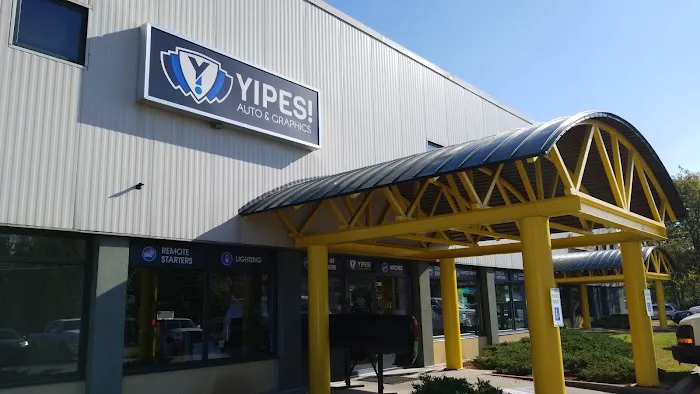 Yipes! Auto & Graphics 0