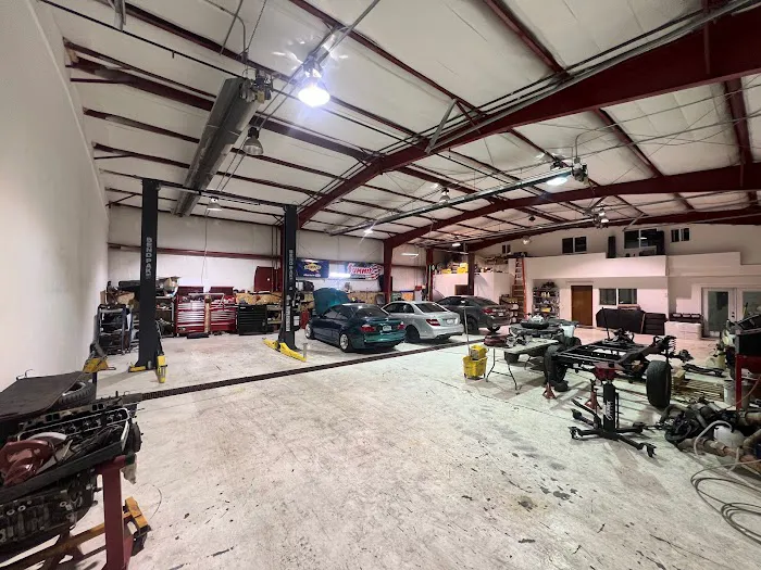 MM Automotive 0