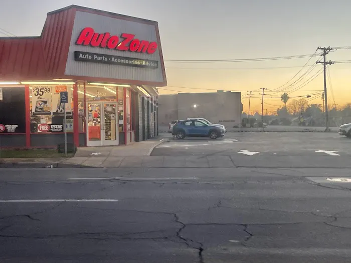 AutoZone Auto Parts 5