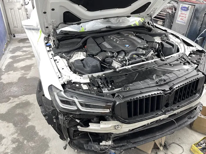 Classic Auto Collision 3