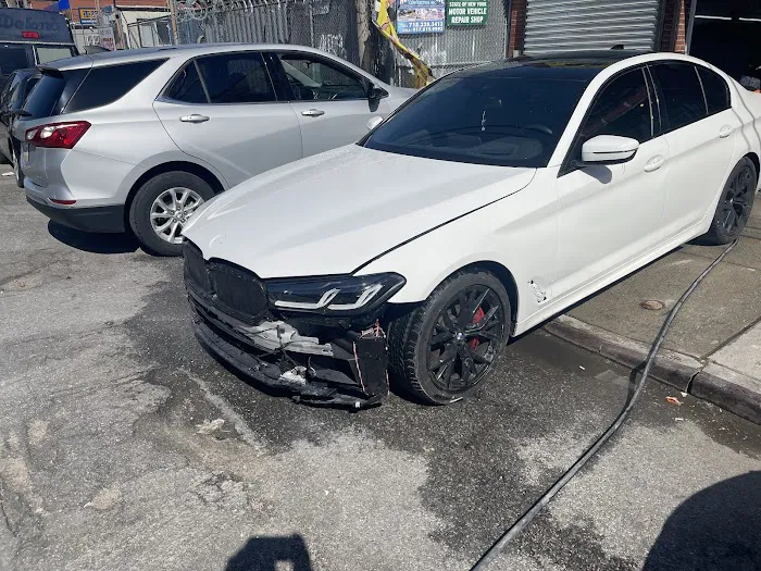 Classic Auto Collision 6
