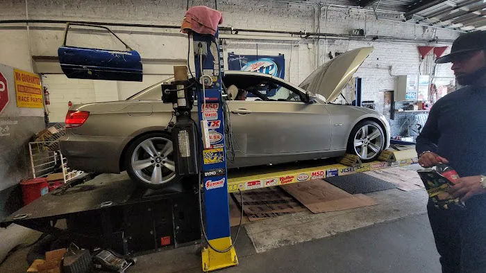 Ralph & John Auto Repair 4