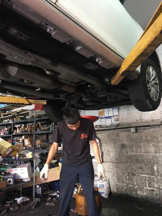 Sun Kong Auto Repair Inc. 新光汽车修理 7