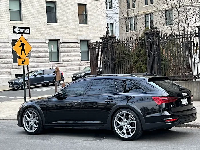 Audi Meadowlands Service & Parts 8