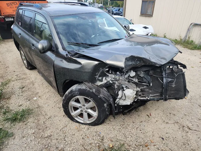 South Shore Auto Collision 0
