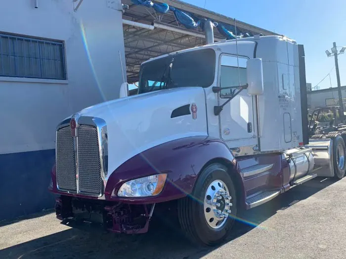 Elizabeth Truck Center of Long Island 4