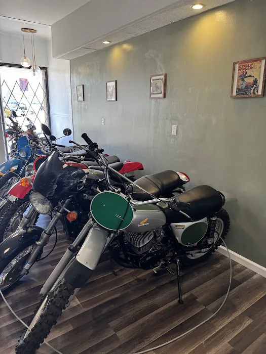 Rider House 7