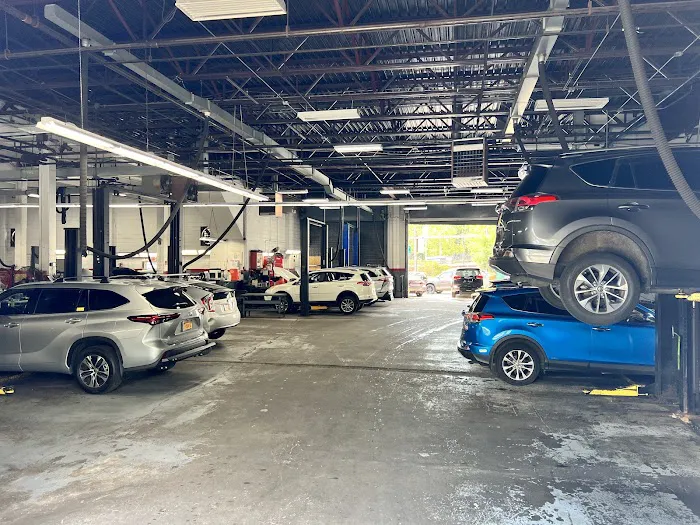 Toyota of Bay Ridge Service & Parts 2