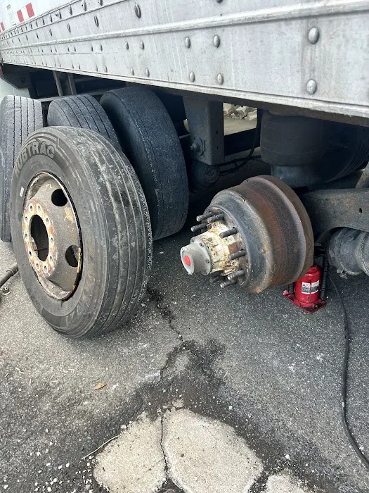 Onsite Truck and Trailer Mobile Repair 5
