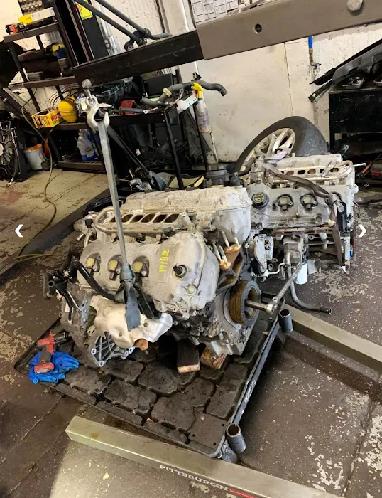 Almonte Auto Service Center 2