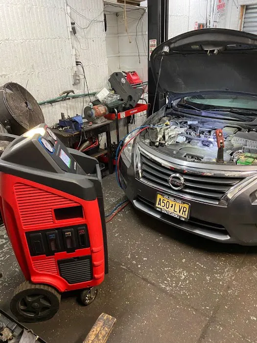 Almonte Auto Service Center 1