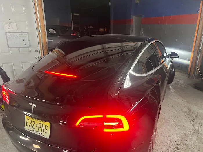 Elite Tint Studio 0