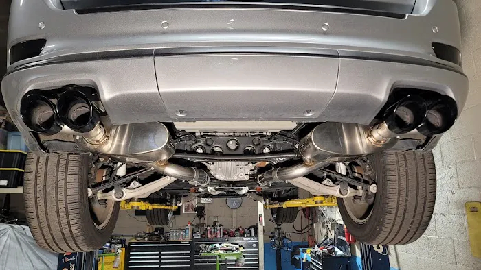 Jun's Auto Repair 8