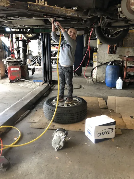 A1 Towing And Auto Repair 7