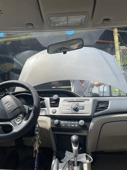 C & N Auto Glass 5