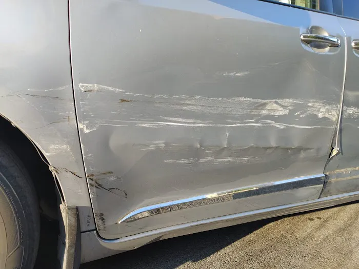 Kings Auto Repair & Collision 4