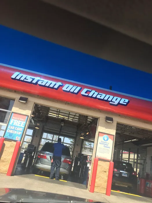 Valvoline Instant Oil Change 9