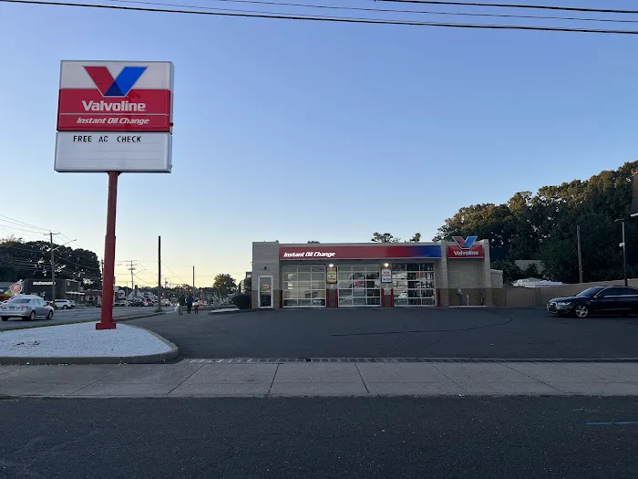 Valvoline Instant Oil Change 6