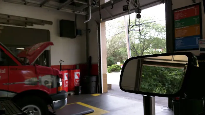Valvoline Instant Oil Change 8