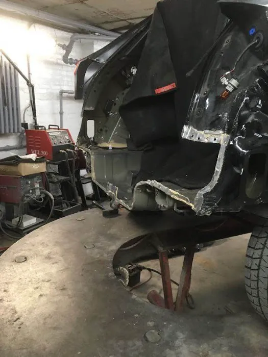 Jack Troy's Auto Body Works Inc. 6
