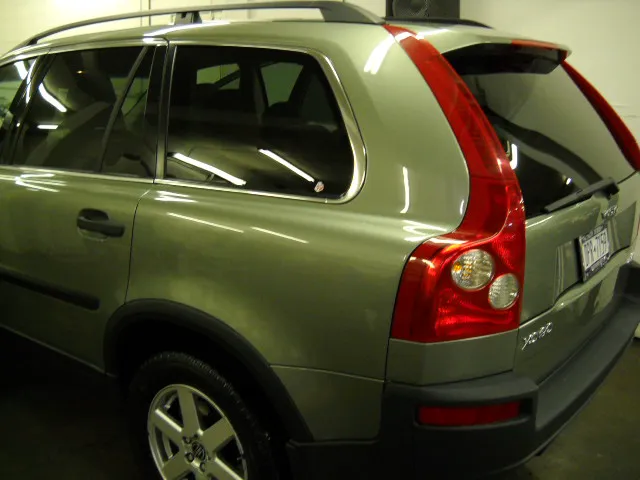 Primeaus Auto Body Inc 5
