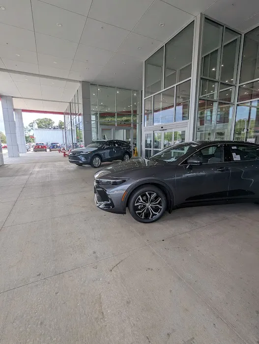Lia Toyota of Colonie - Auto Repair & Service Center 1