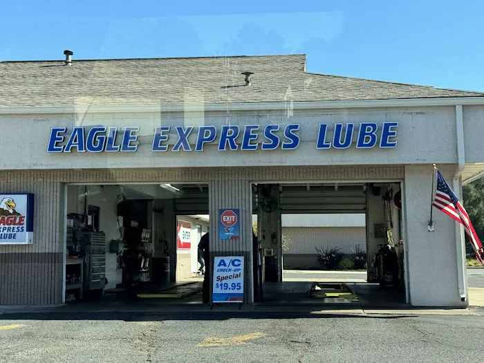 Eagle Express Lube powered by Little Wolf Automotive 8