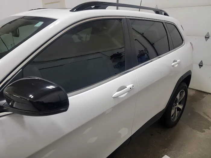 Finish Line Auto Sports & Window Tinting 4