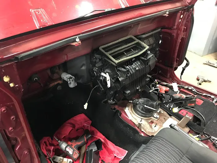Carlton Auto Repair 5