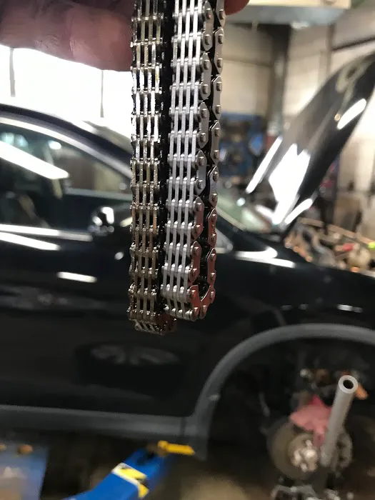 Carlton Auto Repair 9