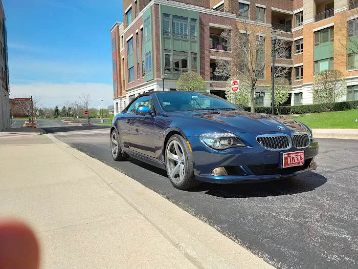 Laurel BMW of Westmont Service Center 7