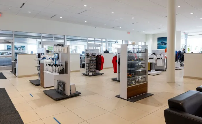 Laurel BMW of Westmont Parts Center 2