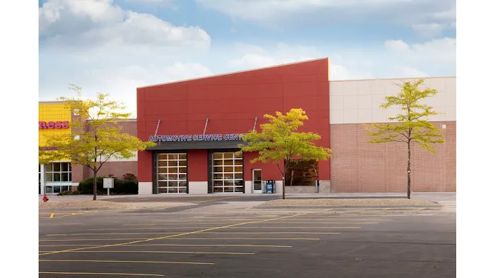 Blain's Farm & Fleet Tires and Auto Service Center - Elgin, IL 9