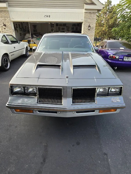 St. Charles Collision Experts 4