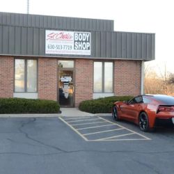 St. Charles Collision Experts ico