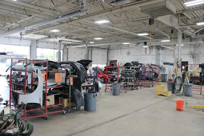 Crash Champions Collision Repair East Dundee 4