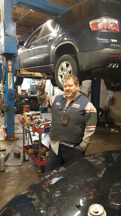 EL GUERO AUTO REPAIR 2