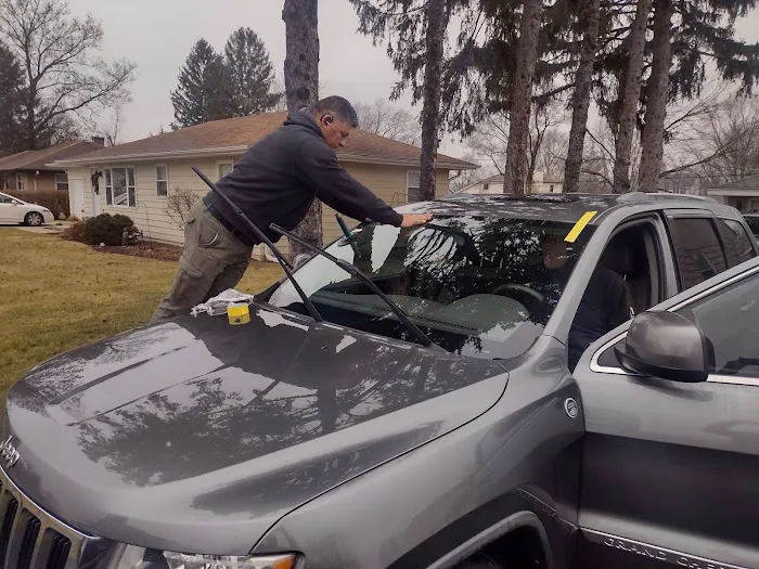 Omars Mobile Auto Glass 1