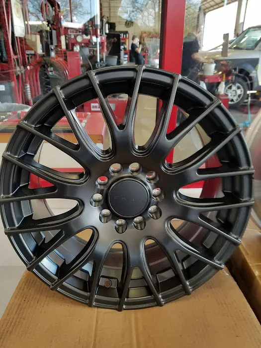 Discount Tire 0