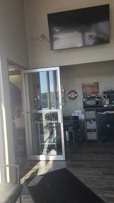 Kevin's Service Station 2