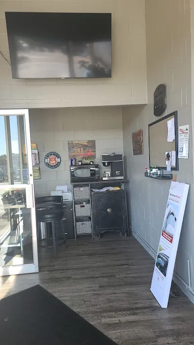 Kevin's Service Station 0