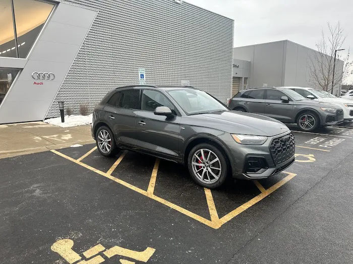 Audi Exchange St. Charles Service 7
