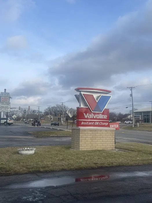 Valvoline Instant Oil Change 4