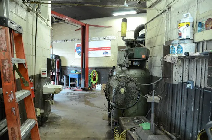 Jim & Tom's Automotive 0