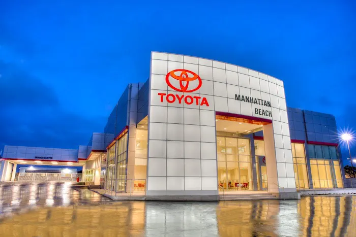 Manhattan Beach Toyota Service 7