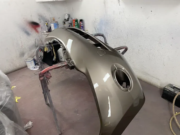 JD_AutoBodyShop 5
