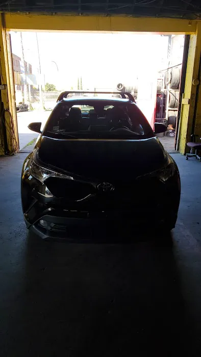 LA Auto Repair 0
