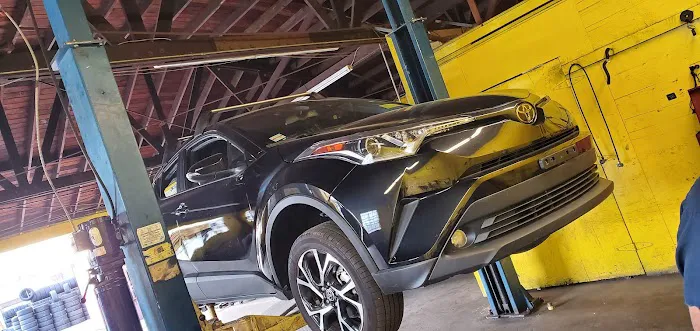LA Auto Repair 2