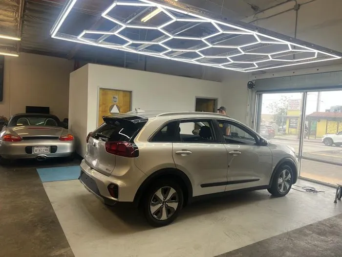 Blue Car Group 7
